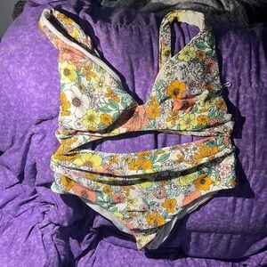 Raisins XL 2 piece floral bikini